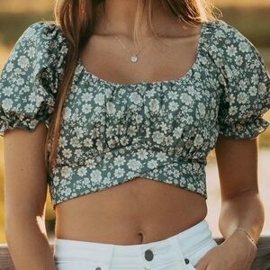 Altar'd State Sage Green Floral Crop Top - Puff Sleeve With Tie - L